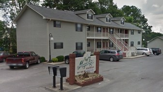 Magnolia Apartments