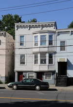 510 Washington Ave in Albany, NY - Building Photo - Building Photo