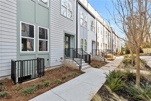 515 Motivation Cir NW in Atlanta, GA - Building Photo