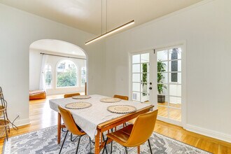 3232 Divisadero St in San Francisco, CA - Building Photo - Building Photo