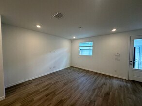 6541 Cyrils Dr in St. Cloud, FL - Building Photo - Building Photo