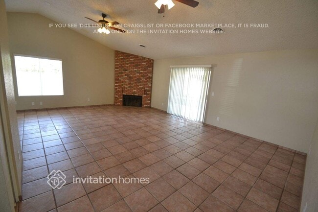 704 N Oracle Cir in Mesa, AZ - Building Photo - Building Photo