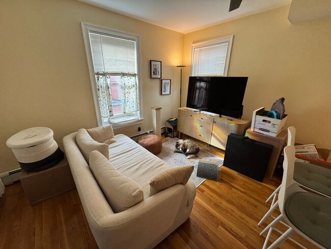 63 Walden St in Cambridge, MA - Building Photo - Building Photo