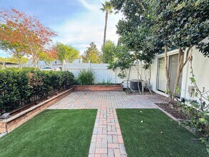 77 Rabano in Rancho Santa Margarita, CA - Building Photo - Building Photo