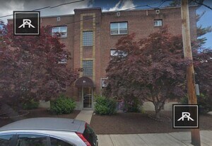 62 Selkirk Rd in Boston, MA - Building Photo