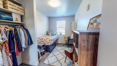 CollegePlace Provo in Provo, UT - Building Photo - Building Photo