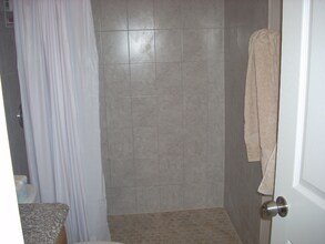 3517 Plaza Dr in Chalmette, LA - Building Photo - Building Photo