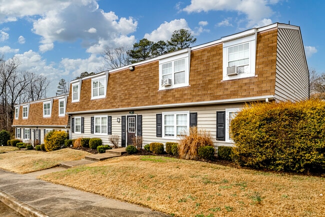 TANGLEWOOD APARTMENTS