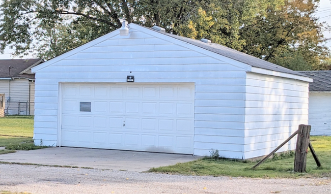property at 601 S 31st St