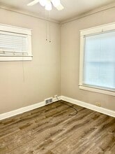 655 S 27th St in Louisville, KY - Foto de edificio - Building Photo