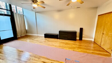 1254 N Bosworth Ave in Chicago, IL - Building Photo - Building Photo