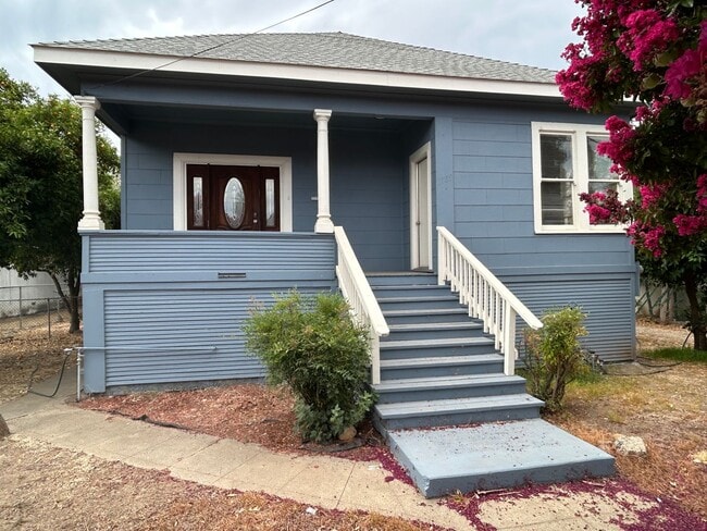 property at 1189 High St