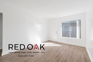 12520 Lakewood Blvd in Downey, CA - Building Photo