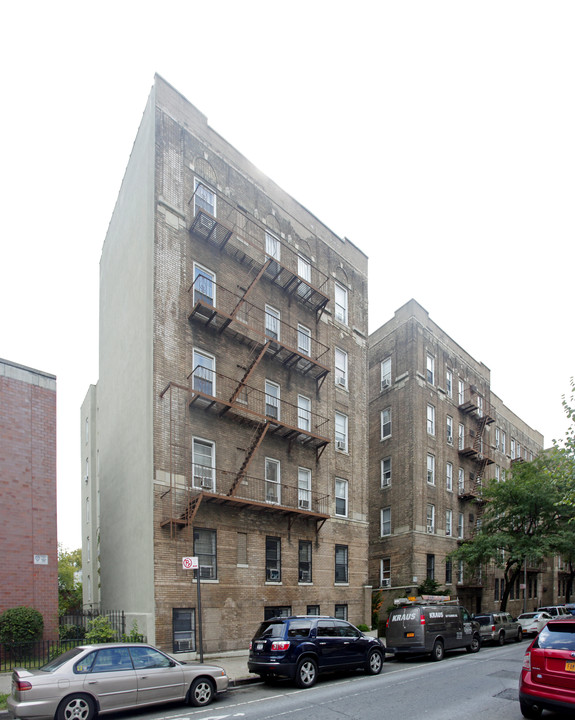 1016 Bryant Ave in Bronx, NY - Building Photo