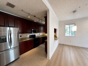 115 Mendoza Ave in Coral Gables, FL - Building Photo - Building Photo