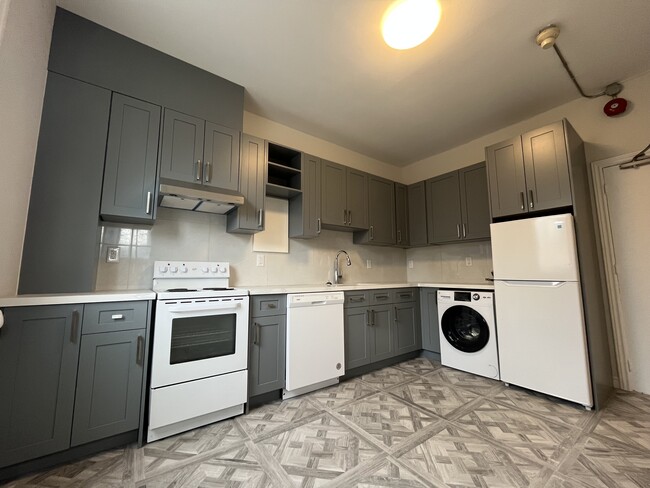 property at 1154 Queen St W