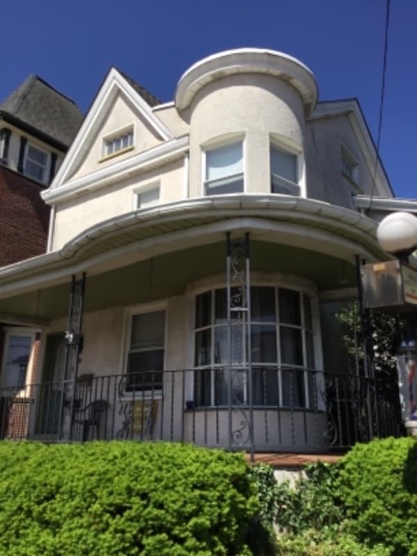 property at 32 Green St