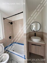 340 Palisade Ave in Jersey City, NJ - Building Photo - Building Photo