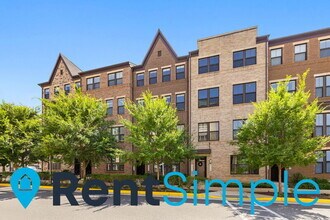 20758 Wood Quay Dr in Dulles, VA - Foto de edificio - Building Photo