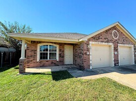 1204 Cinch Dr, Unit Unit A in Killeen, TX - Building Photo