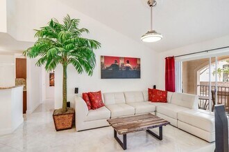 1715 Village Blvd in West Palm Beach, FL - Building Photo - Building Photo