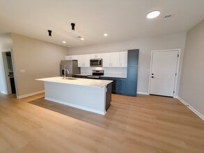 The Rickhouse Collective in Louisville, KY - Foto de edificio - Building Photo