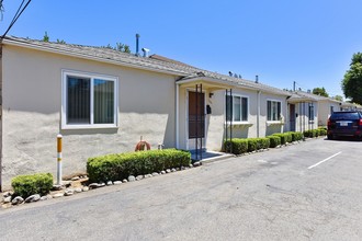 780 Pinedale Court in Hayward, CA - Building Photo - Building Photo