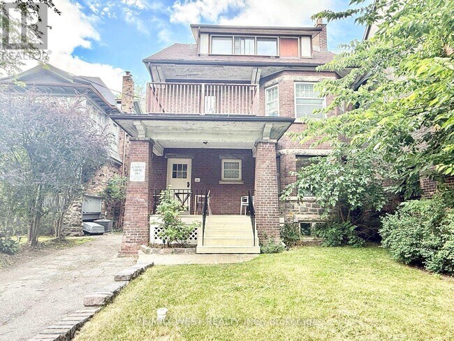 property at 16-16 Foxbar Rd