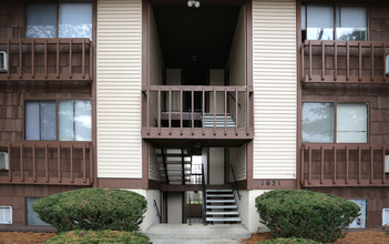 Eagle Crest Apartments in Middletown, OH - Building Photo - Building Photo