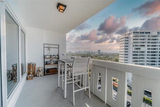 2100 S Ocean Dr in Fort Lauderdale, FL - Building Photo - Building Photo