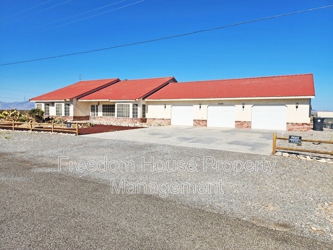 property at 3260 Helicopter Ave