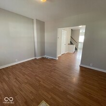 2009 Westview Dr in Indianapolis, IN - Building Photo - Building Photo