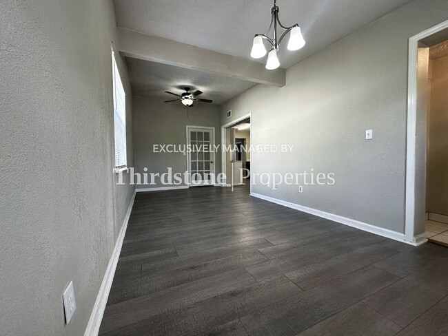 5737 Carnation Rd in Jacksonville, FL - Building Photo - Building Photo