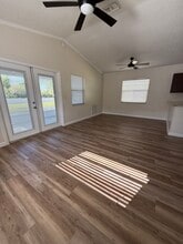 115 58th St E in Palmetto, FL - Foto de edificio - Building Photo