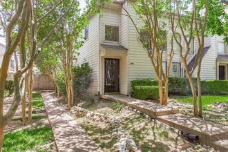 9226 Jollyville Rd in Austin, TX - Building Photo - Building Photo