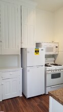 15 E Mermaid Ln, Unit 2 in Philadelphia, PA - Building Photo - Building Photo