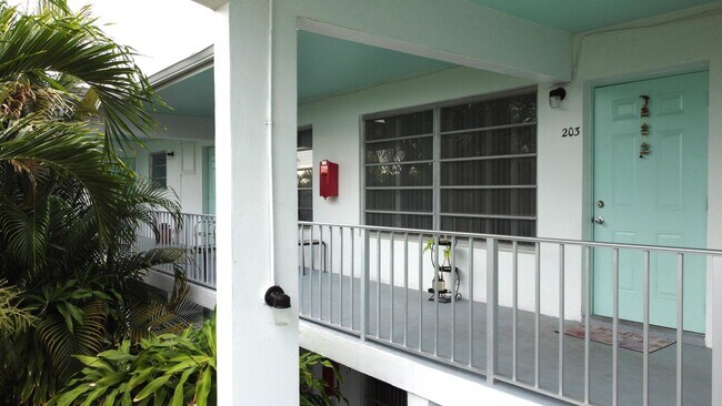 710 N K St in Lake Worth Beach, FL - Building Photo - Building Photo