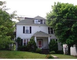 512 E Chestnut St in Washington, PA - Building Photo