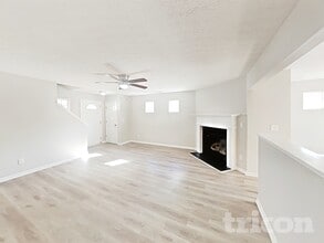 177 Arrowhead Dr in Dallas, GA - Foto de edificio - Building Photo