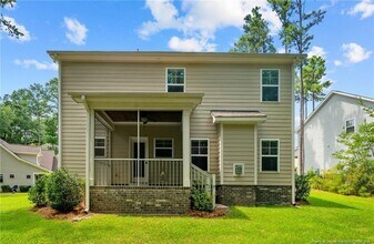 31 Waterside Cir in Spring Lake, NC - Building Photo - Building Photo
