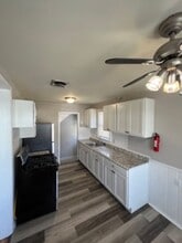 1689 Goddard Rd in Lincoln Park, MI - Building Photo - Building Photo