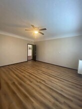 1059 E 1st St in Long Beach, CA - Foto de edificio - Interior Photo