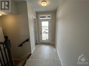 540 Culdaff Rd in Ottawa, ON - Building Photo - Building Photo