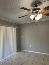 1135 Southdale Rd, Unit 103 in Ft. Myers, FL - Foto de edificio - Building Photo