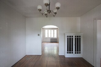 8007 St Lawrence Ave, Unit 8007 in Swissvale, PA - Building Photo - Building Photo