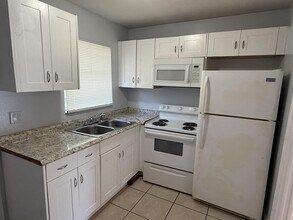 905 S G St in Lake Worth Beach, FL - Building Photo - Building Photo
