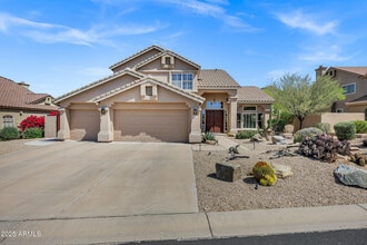 13744 E Lupine Ave in Scottsdale, AZ - Foto de edificio - Building Photo
