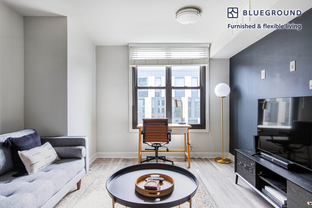 950 24th St NW in Washington, DC - Building Photo