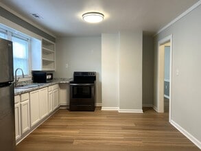 407 Meadowview Dr in Boone, NC - Building Photo - Building Photo