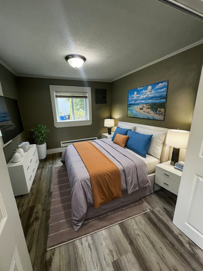 property at 16118 Arcade Ave